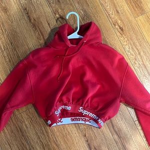 Supreme sweater